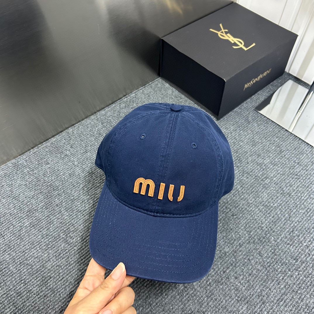 Miu Miu Caps